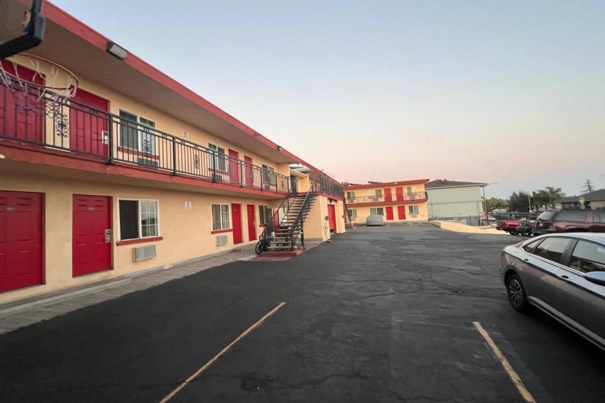 Premier Inn & Suites -Listing Partner オークランド エクステリア 写真