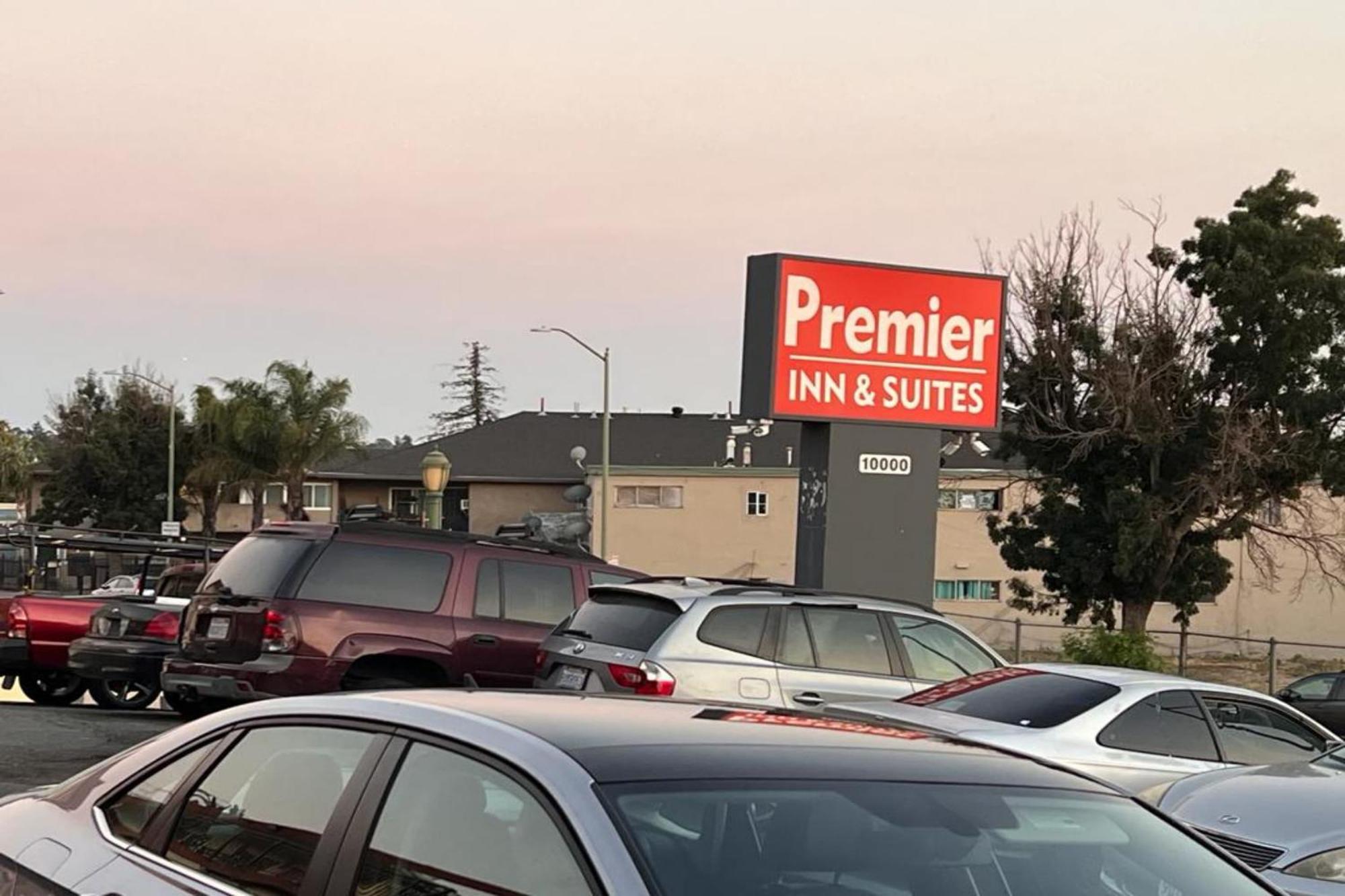 Premier Inn & Suites -Listing Partner オークランド エクステリア 写真